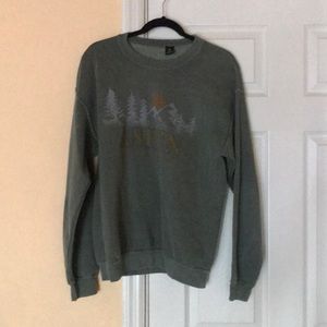 UO sweatshirt
